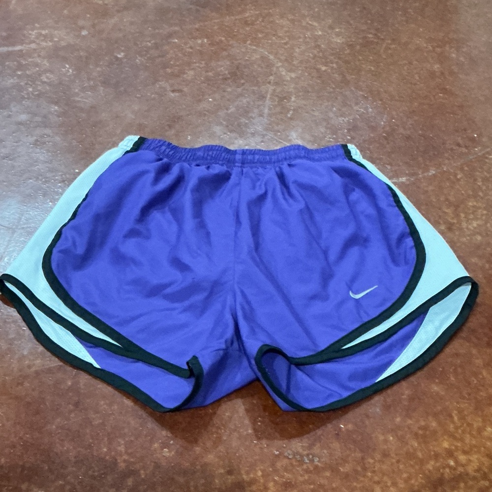 Nike Women's Purple and White Athletic Shorts